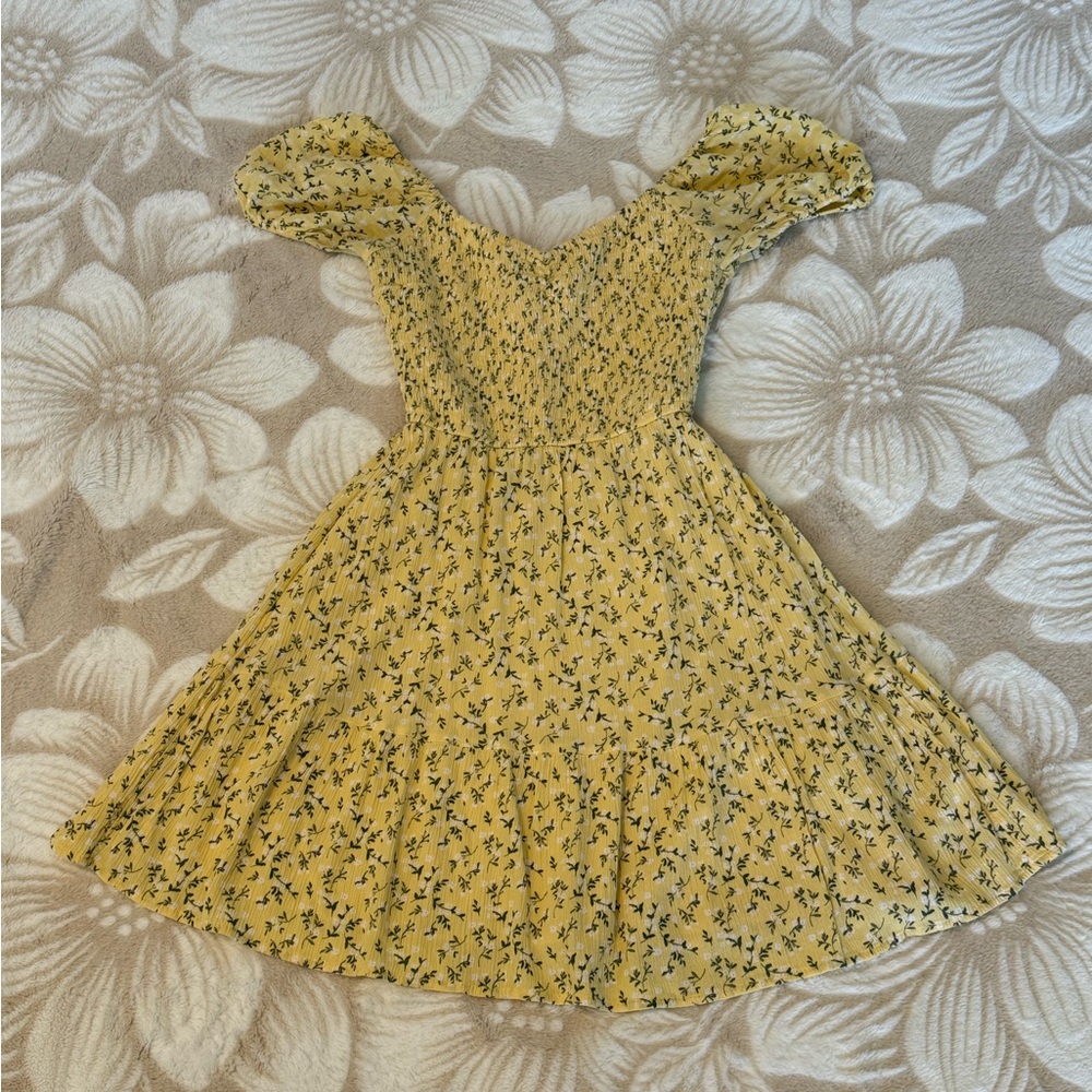 Hollister Yellow Textured Top